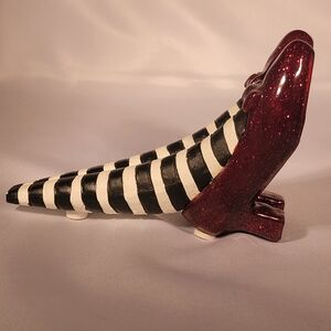 Vintage Westland Wizard Of Oz Wicked Witch Of The East Legs Paperweight